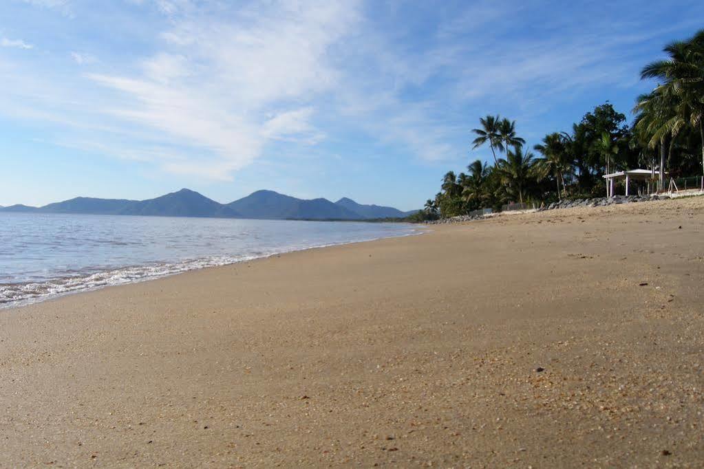 Pacific Sands Apartments Cairns Buitenkant foto